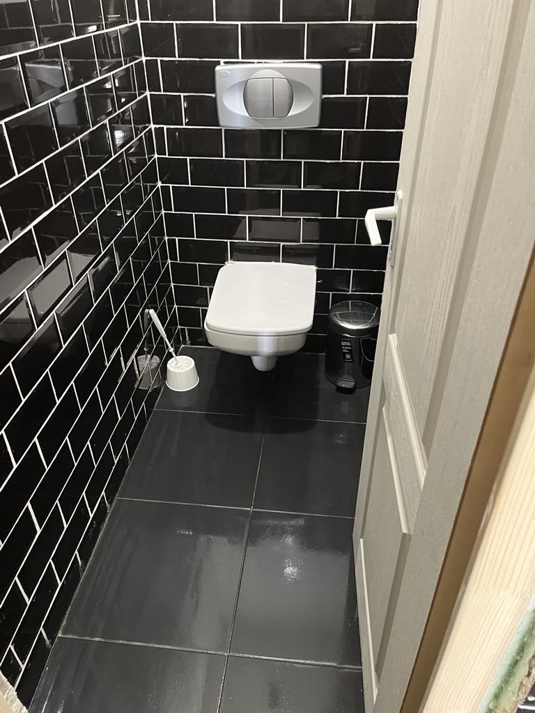 WC takarítás szolgáltatásunk a higiénikus és friss környezetért